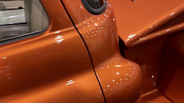 Chip Foose approved! Experience a high-definition look at this SWEET 1955 Chevrolet Apache truck! смотреть онлайн