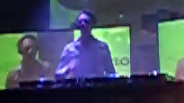 Dj Tiesto: Stockholm, Berns 25/11/2006 (intro) смотреть онлайн