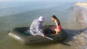 АЗОВСКОЕ МОРЕ! ФЕДОТОВА КОСА КИРИЛЛОВКА РЫБАЛКА НА ЛОДКЕ В МОРЕ БЫЧКИ
