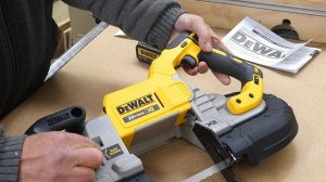 DeWalt DCS374B Cordless Band Saw