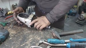 Замена подшипника на Балгарку Макита 230д  нехочеш платить за ремонт зделои сам