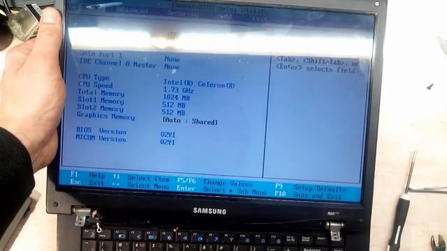 Гнать или не гнать? BSEL мод Intel Celeron M530 смотреть онлайн
