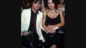 Happy 18th Wedding anniversary Billie Joe Armstrong & Adrienne Armstrong