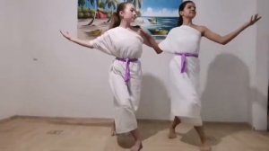 Танец сиртаки
