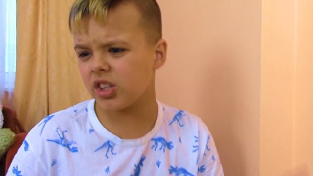 ЕГОРКА как НЯНЯ для ЯРИКА...!!!