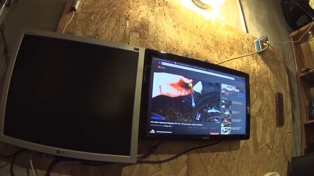 Wolkswagen Polo Sedan скрип заднего колеса - проверь колодки на износ смотреть онлайн