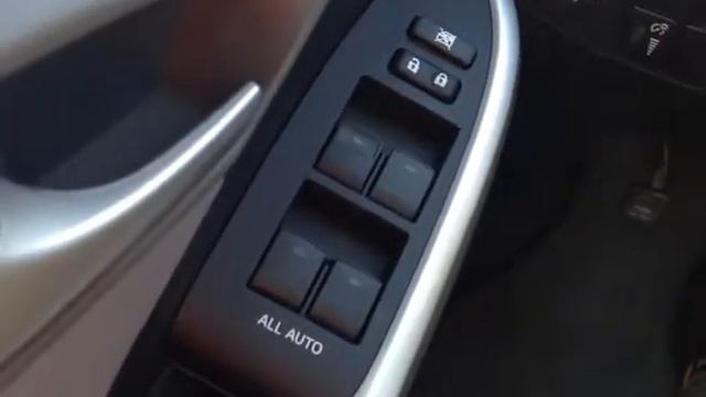 2014 Toyota Prius Vehicle Demo for Wil! смотреть онлайн