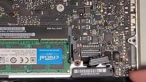 13" inch MacBook Pro A1278 Late 2011 Battery Replacement Repair