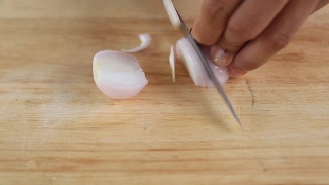 Как приготовить салат из Креветок с соусом чили рецепт