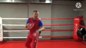 ТРЕНЕРОВКИ ПО БОКСУ. РАБОТА НА ЛАПАХ. ОТРАБОТКА УДАРОВ