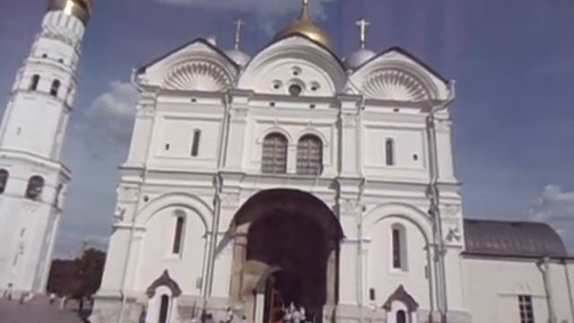 Панорама Соборной площади Кремля