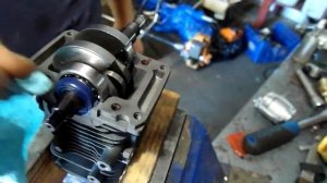 Качественная сборка неоригинальной ЦПГ Stihl MS 180 Часть 2