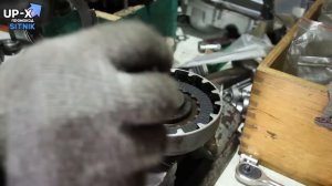 ОЖИВЛЕНИЕ МЕРТВОГО ДВИГАТЕЛЯ СОБРАННОГО из ХЛАМА со СВАЛКИ. ОН РАБОТАЕТ!!!