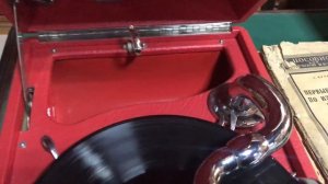 Патефон 1935 г. Ленинградский граммофонный завод СССР Н.К.О.М.