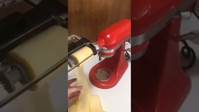 The Amazing Kitchen Aid Vegetable Sheet Cutter