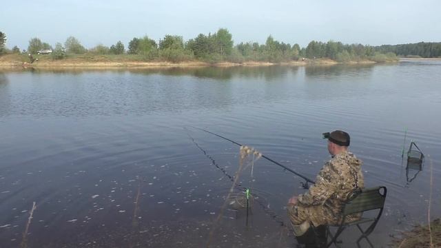 ОТЛИЧНЫЙ УТРЕННИЙ КЛЕВ. Ловля плотвы, густеры, подлещика на удочку. Рыбалка на озере смотреть онлайн