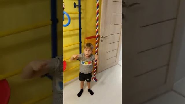 Хочу стать сильнее ! смотреть онлайн