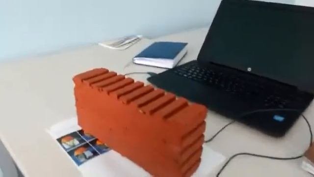 Полнотелый кирпич. Из чего состоит и его преиущества.