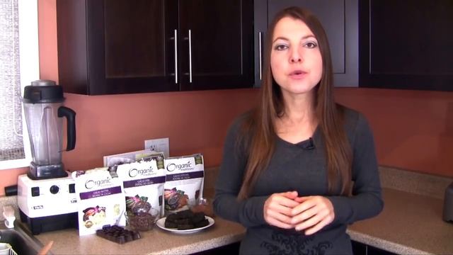 How to Eat Cacao & Make Healthy Chocolate смотреть онлайн