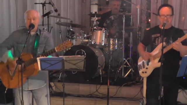 С.ШМЕЛЕВ - ПАДАЕТ СНЕГ НА ОРЕНБУРГ (АВТОРСКАЯ) смотреть онлайн