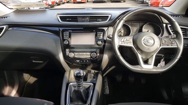 191D3517 - Windsor Liffey Valley Nissan Nissan QASHQAI 1.5 DSL SV SS 18 4D... смотреть онлайн