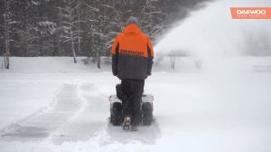 Снегоуборщик бензиновый DAEWOO DAST 330 || Briggs & Stratton