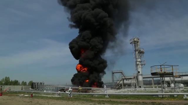 НАТУРНЫЕ ИСПЫТАНИЯ СОВМЕСТНО С КОМПАНИЕЙ "РОСНЕФТЬ" УСТАНОВКИ "BIZONE". ТУШЕНИЯ РВС - 2000 м3