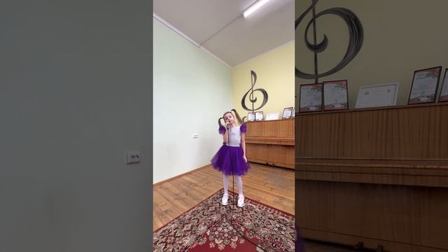 Журавская Мария Алексеевна, номинация "Эстрадный вокал" (соло) 7-8 лет.