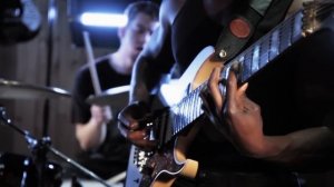 Animals as Leaders "Tooth and Claw" At Guitar Center