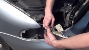 How to Change/Remove headlights on a Audi A4 b5