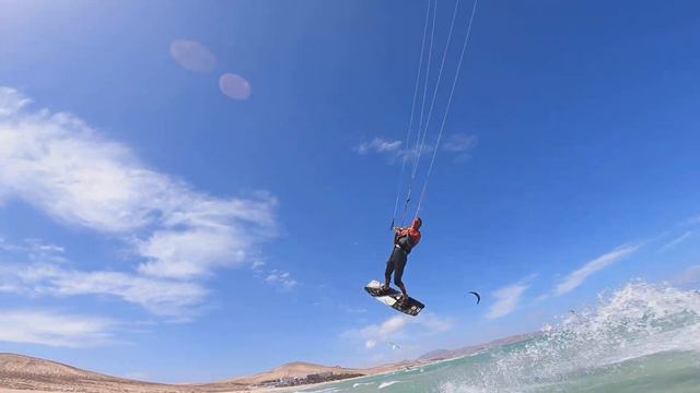 Fluid kiteboarding SKY v4 - (2022) PRODUCT VIDEO