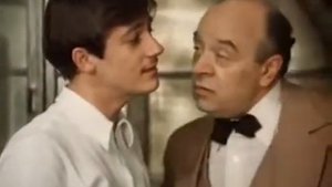 А не хлопнуть ли нам, по рюмашечке