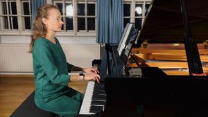 Rutter - Suite antique- Ostinato - flute - piano accompaniment