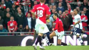 Cristiano Ronaldo Vs Tottenham Hotspur HD 720p (01_03_2009) 