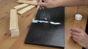 Как переделать старую мебель?