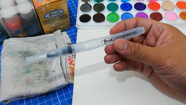 Art Material Review: FOCUS Hydrobrush