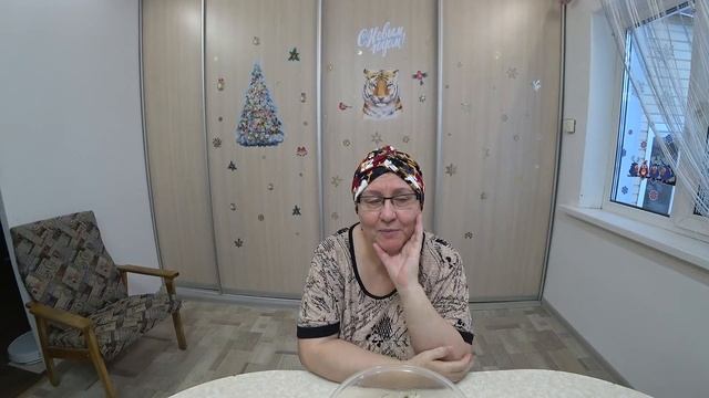 Рецептов нет. Само всё готовится, а я болтаю ?