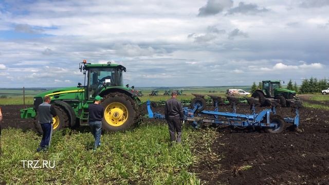 Оборотный плуг АЛМАЗ смотреть онлайн