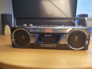 Винтажный стереокассетный магнитофон Sony CFS-900 AM-FM Boombox-ЯПОНИЯ-80-Х