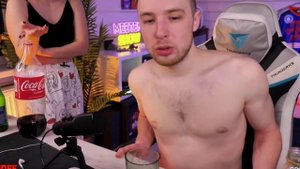 Пьяный Митин танцует