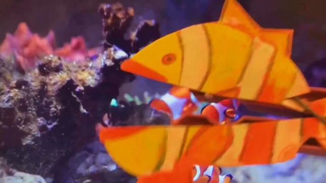 ПОДЕЛКИ из прищепок и бумаги | Как сделать поделки в домашних условиях | ИГРАЕМ с детьми ДОМА смотреть онлайн