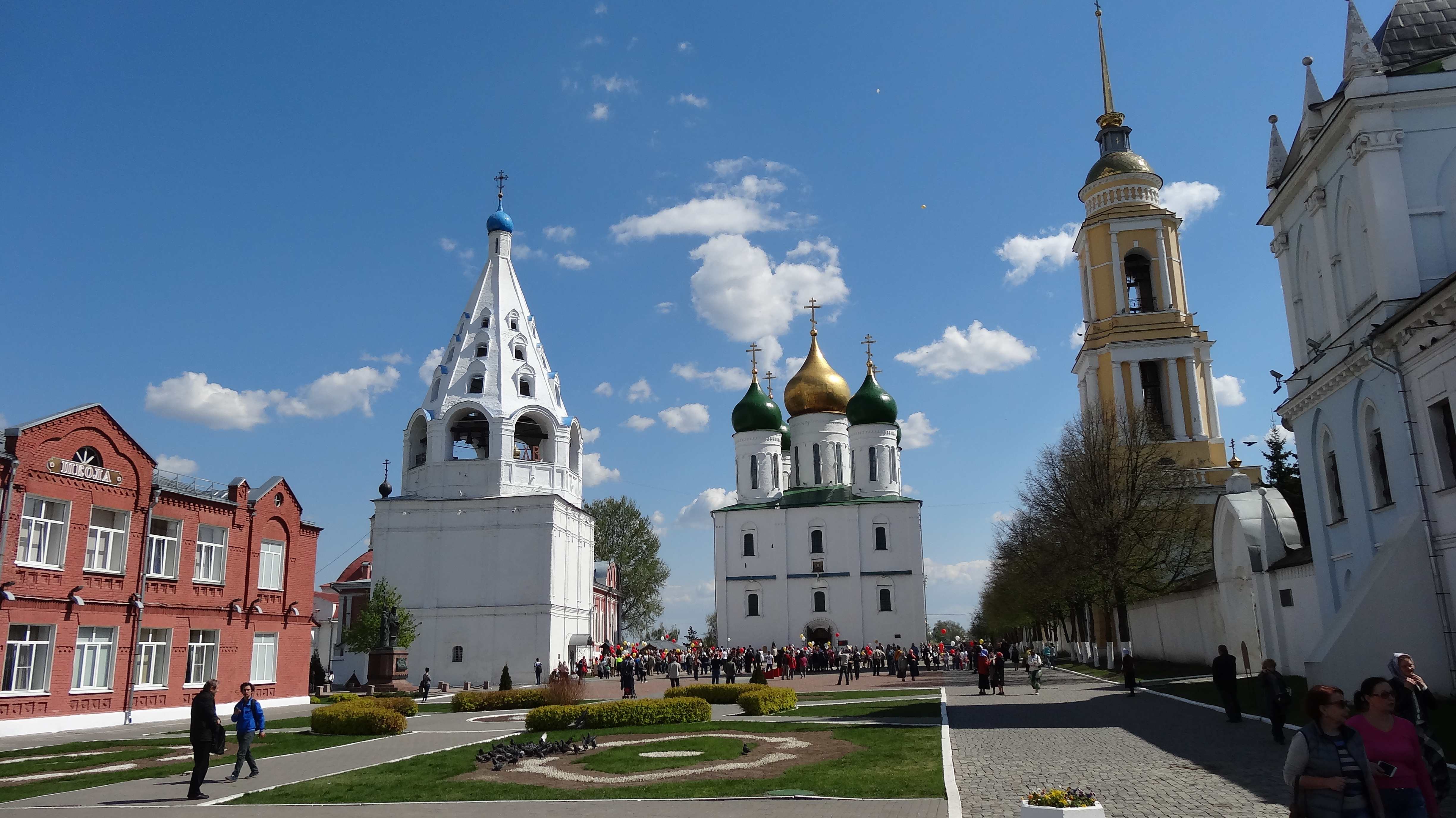 Подмосковье.Ново-Голутвин монастырь в Коломне