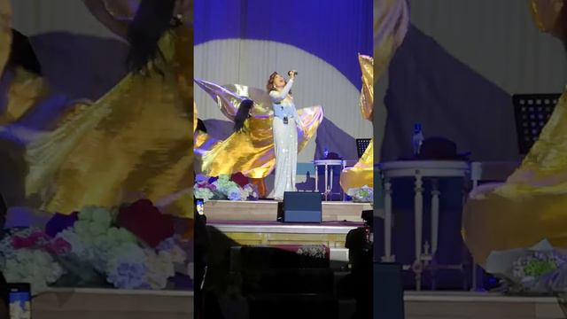 АЗИЗА - Всё или ничего / Центральный Дом Учёных #Азиза #Aziza #концерт #звезда #восток #ЦДУ #всё смотреть онлайн