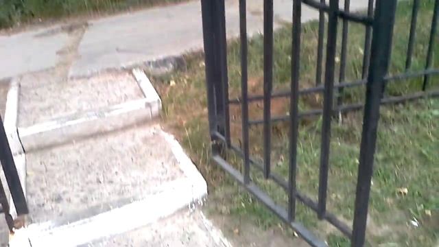 Калитка в ЖК Премьер не закрывается смотреть онлайн