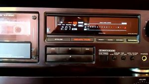 Kenwood KX-4520 cassette deck