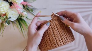 Как связать кекс. Кекс из шнура крючком. Корзинка кекс. Узоры крючком.
