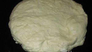 Пирог из дрожжевого теста с яблочно-морковной начинкой