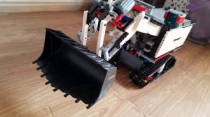 лего карьерный экскаватор. обзор.