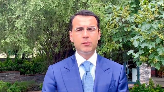 Глава МИД Абхазии почтил память Андрея Карлова в российском посольстве в Турции
