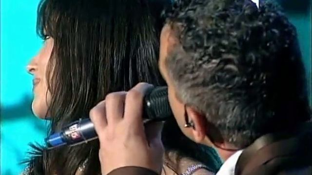 VideoClip Eros Ramazzotti Fiorello con Monica Bellucci Piu bella cosa che ce live Parco delle Vi смотреть онлайн